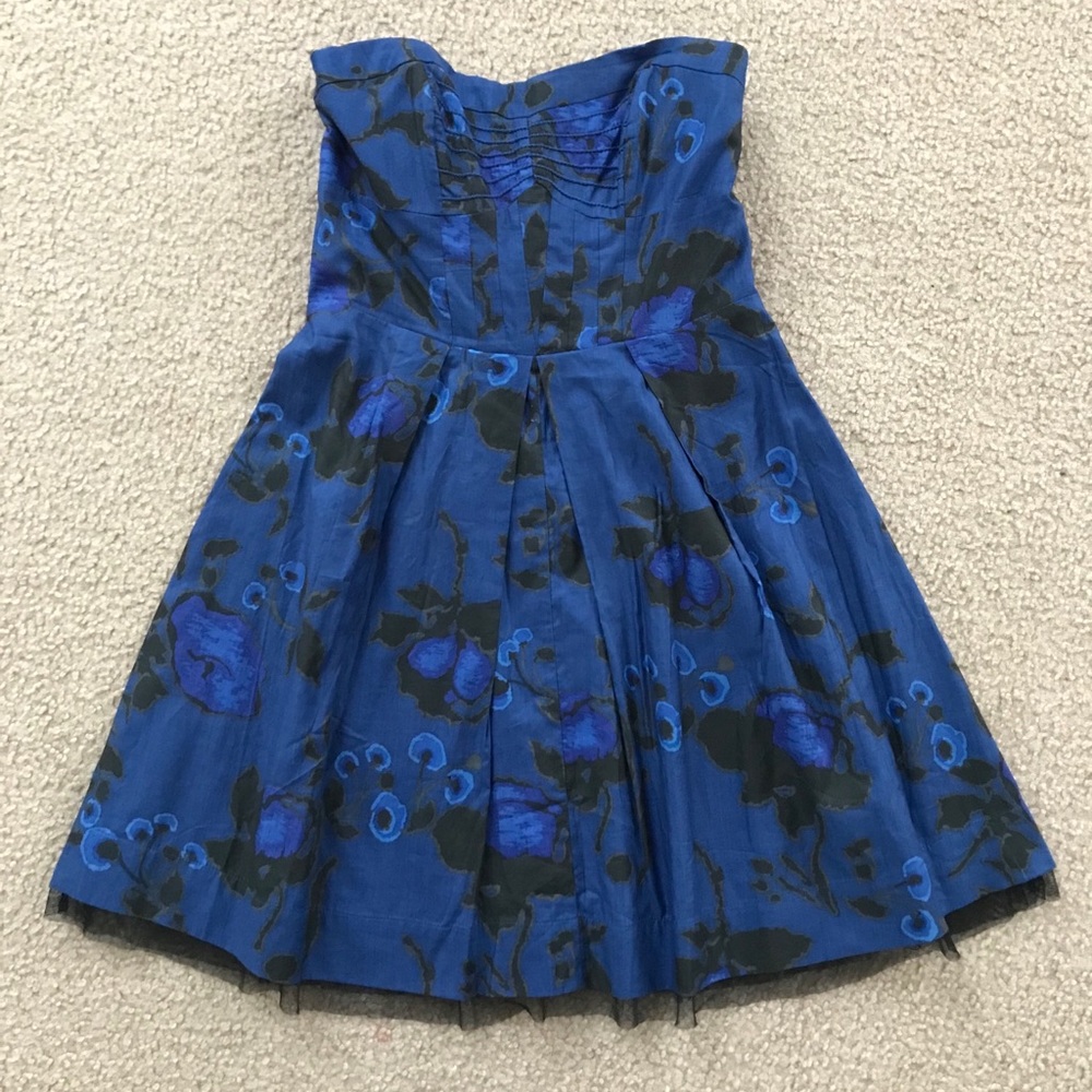 Blue and black strapless dress